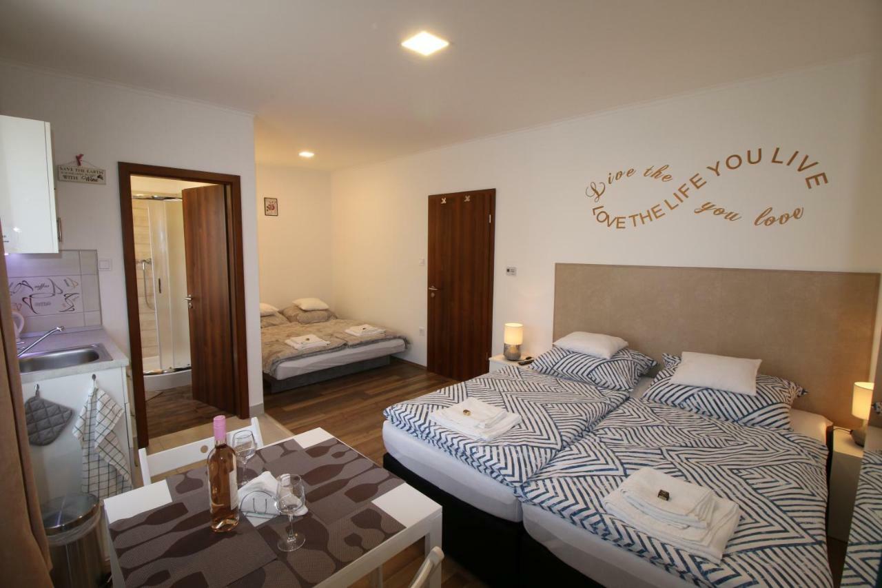 Szent Ivan Apartman Eger Extérieur photo