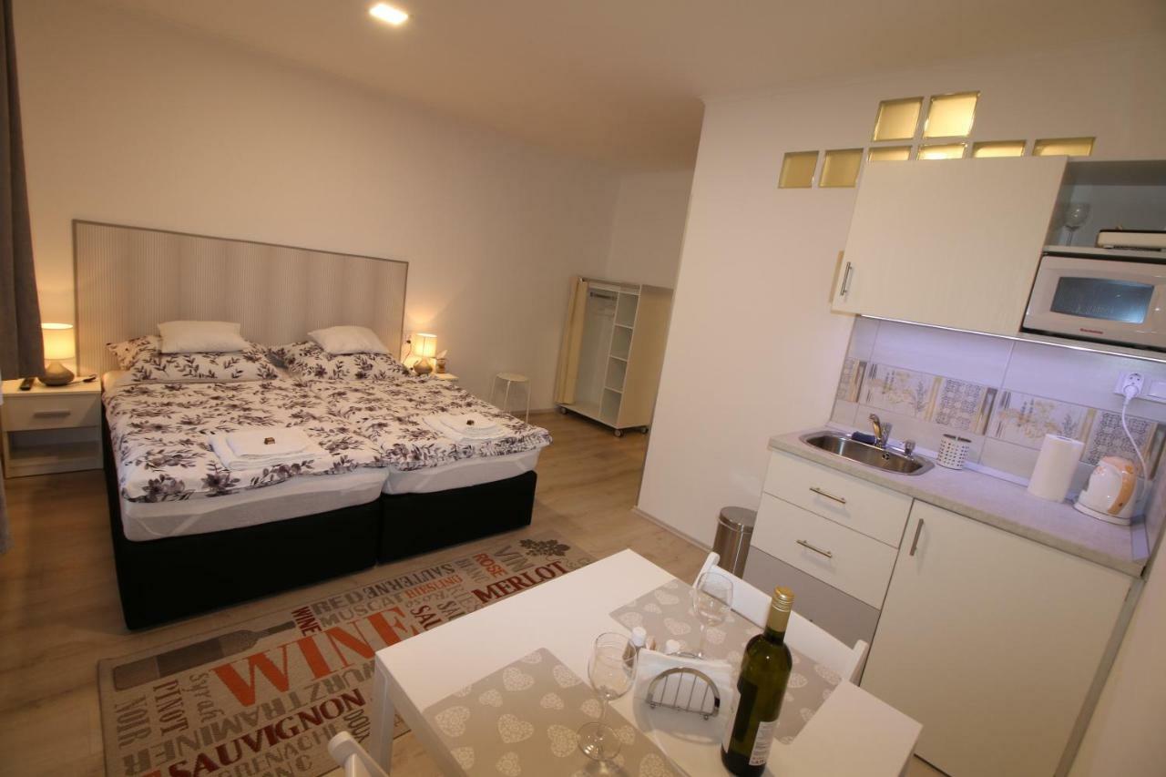 Szent Ivan Apartman Eger Extérieur photo