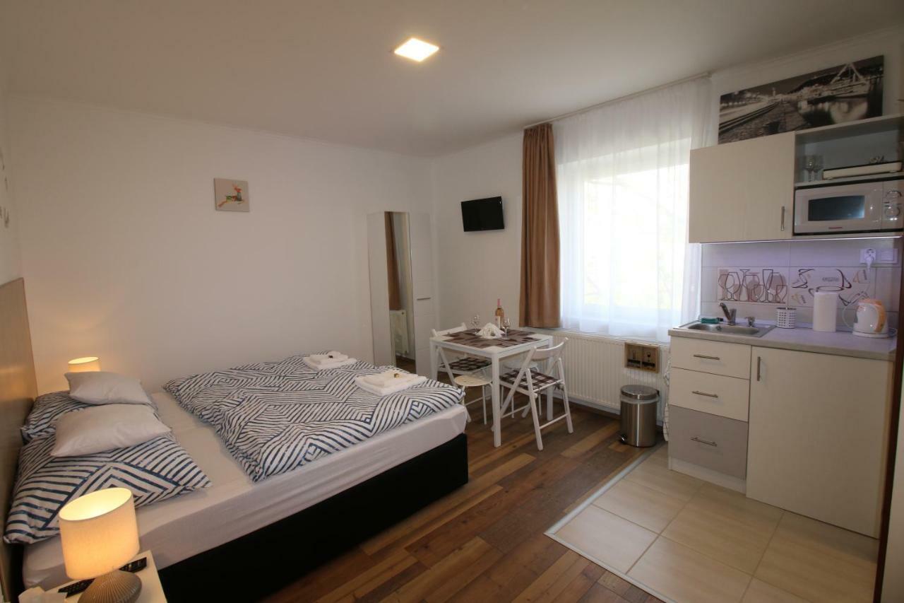 Szent Ivan Apartman Eger Extérieur photo